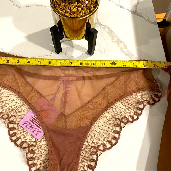 Savage Fenty Panty  (size 1x) Color Tan 🌹 - Picture 9 of 12